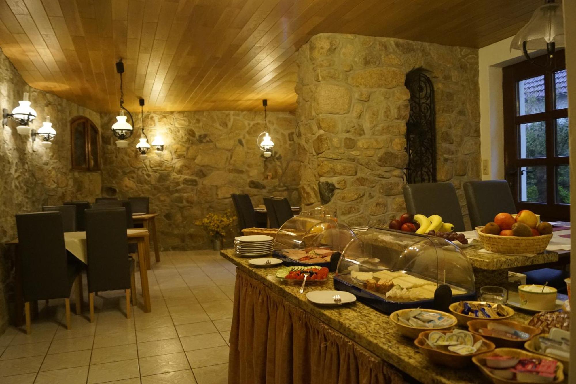באד סודרודה Hotel Pension Am Kurzentrum מראה חיצוני תמונה